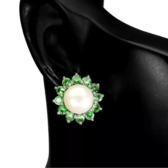 Natural Round White Pearl 8mm Tsavorite Garnet 925 Sterling Silver Earrings - Picture 2 of 3
